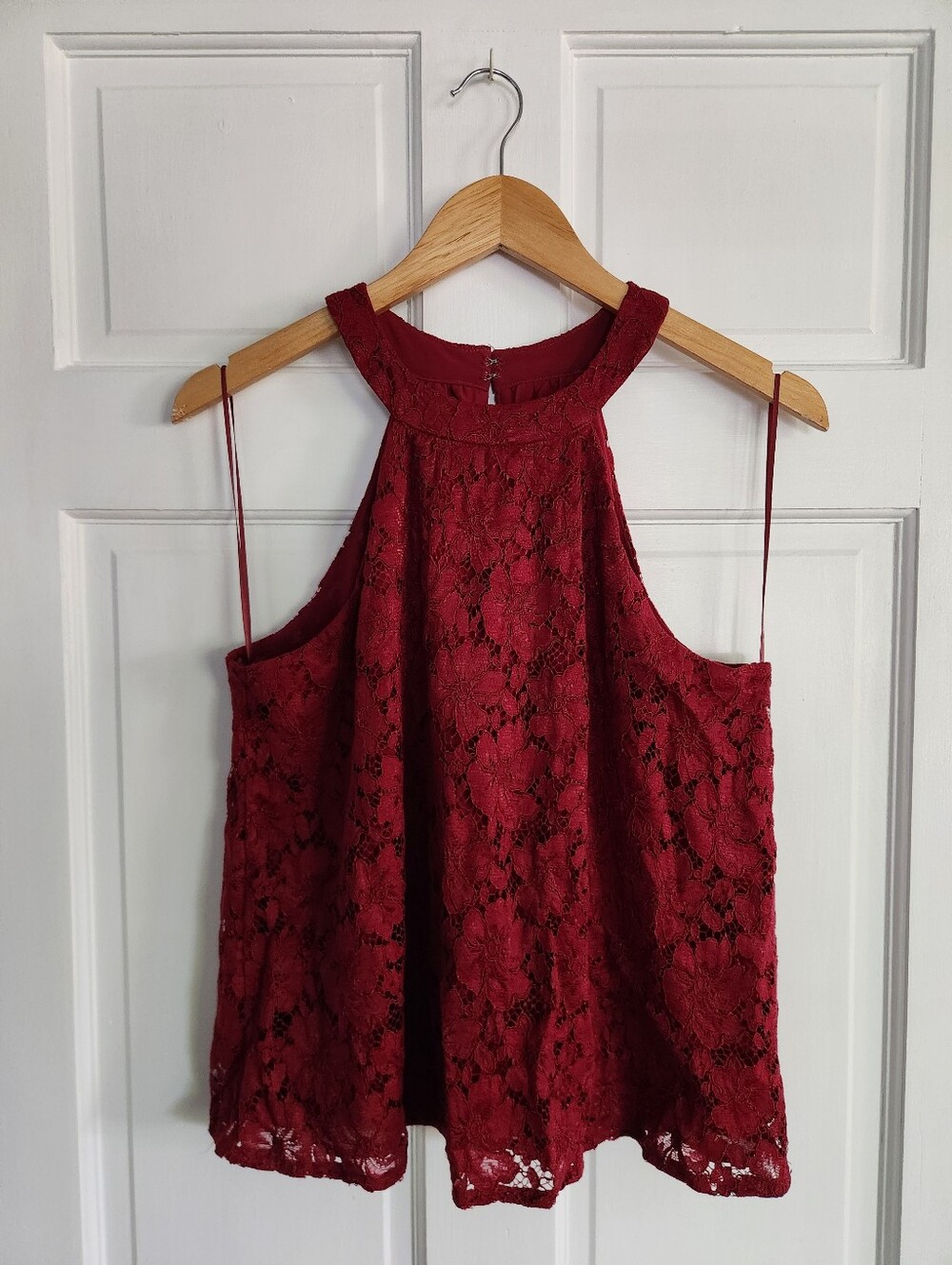 NWT Wayf High Neck Lace Halter Top